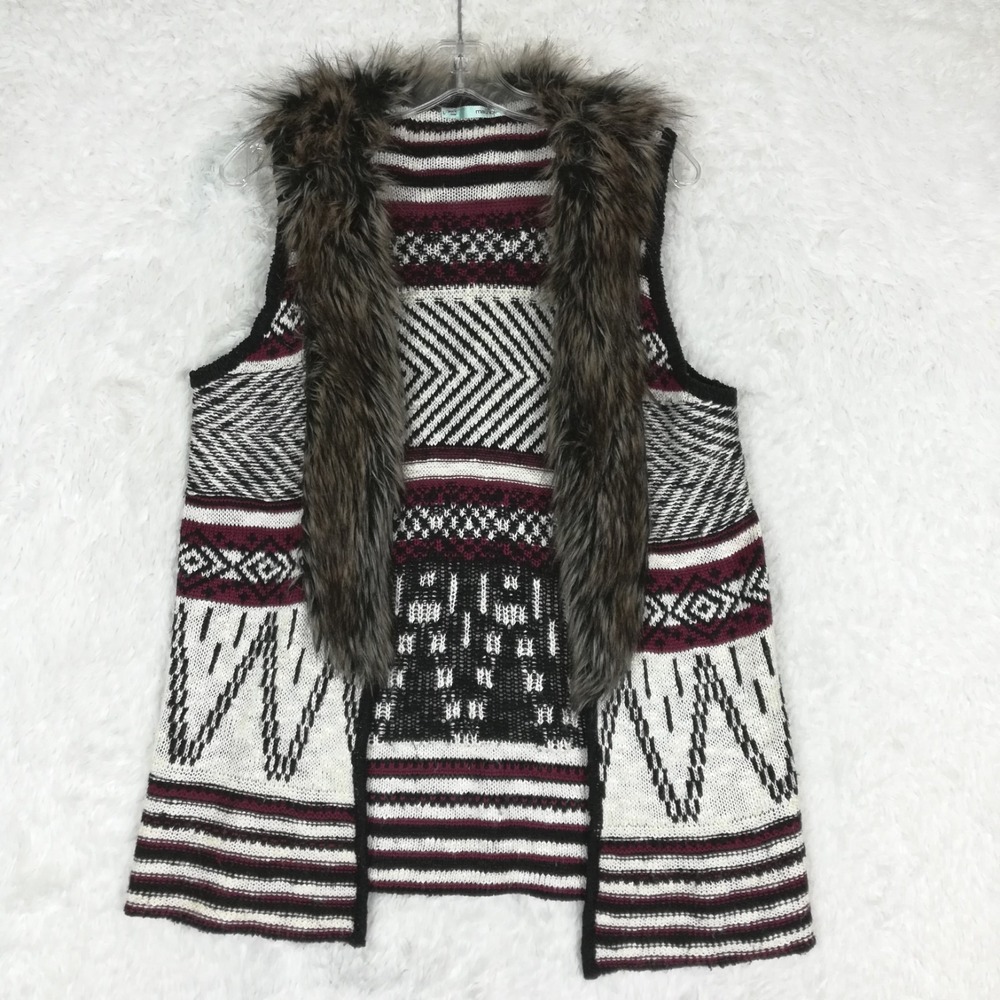 Maurices Womens Sweater Vest Cardigan Aztec Print Faux Fur Trim Knit Open L
